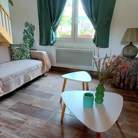 Charmante Maison De Campagne Le Val D'hazey Jardin Cloture *