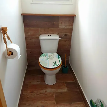Holiday home Charmante Maison De Campagne Le Val D'hazey Jardin Cloture *